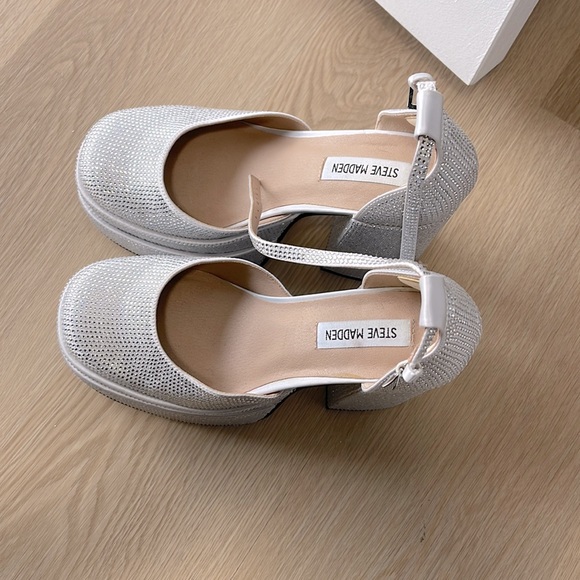 Steve Madden Charlize Heel in Rhinestone - Picture 3 of 5